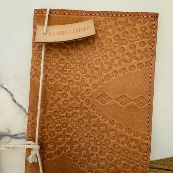Global Color Tan Leather Passport Holder - Picture 2 of 4